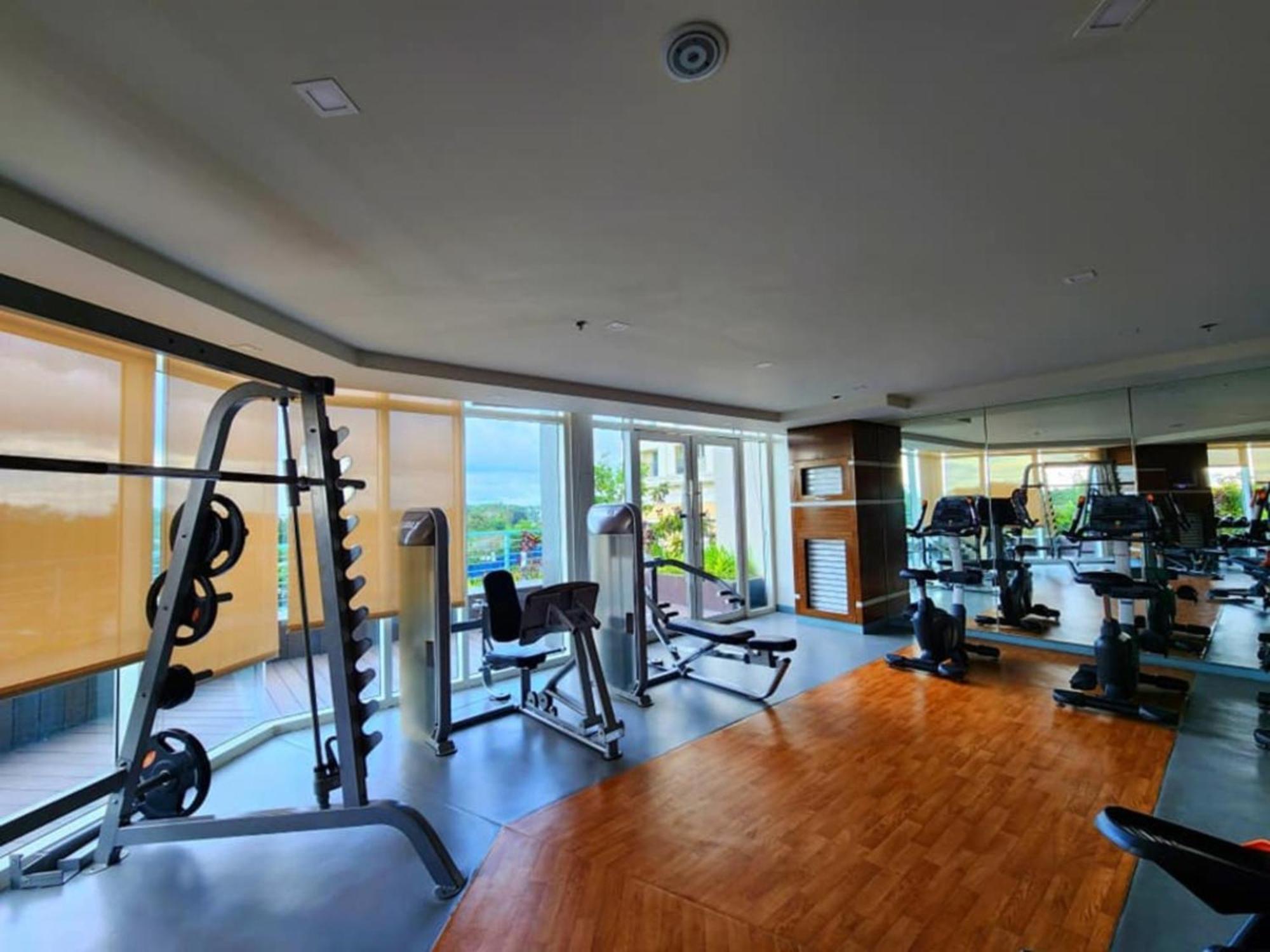 Megaworld Furnished Studio Near Mall/Marriott/Icc Iloilo City Exterior foto